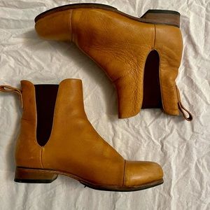 Poppy Barley Brown Chelsea Boots